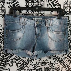L.E.I Shorts